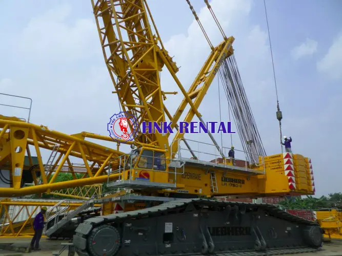  Sewa Unic Crane  mojokerto